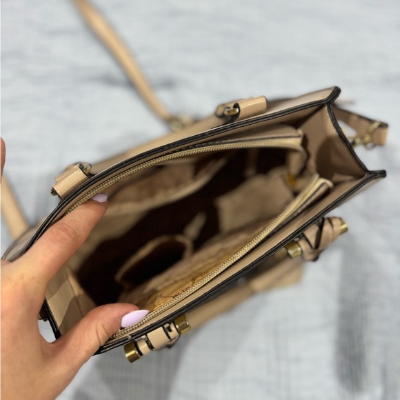 Michael Kors Black Tote with Matching Black Wallet and crossbody bag - Picture 8 of 8